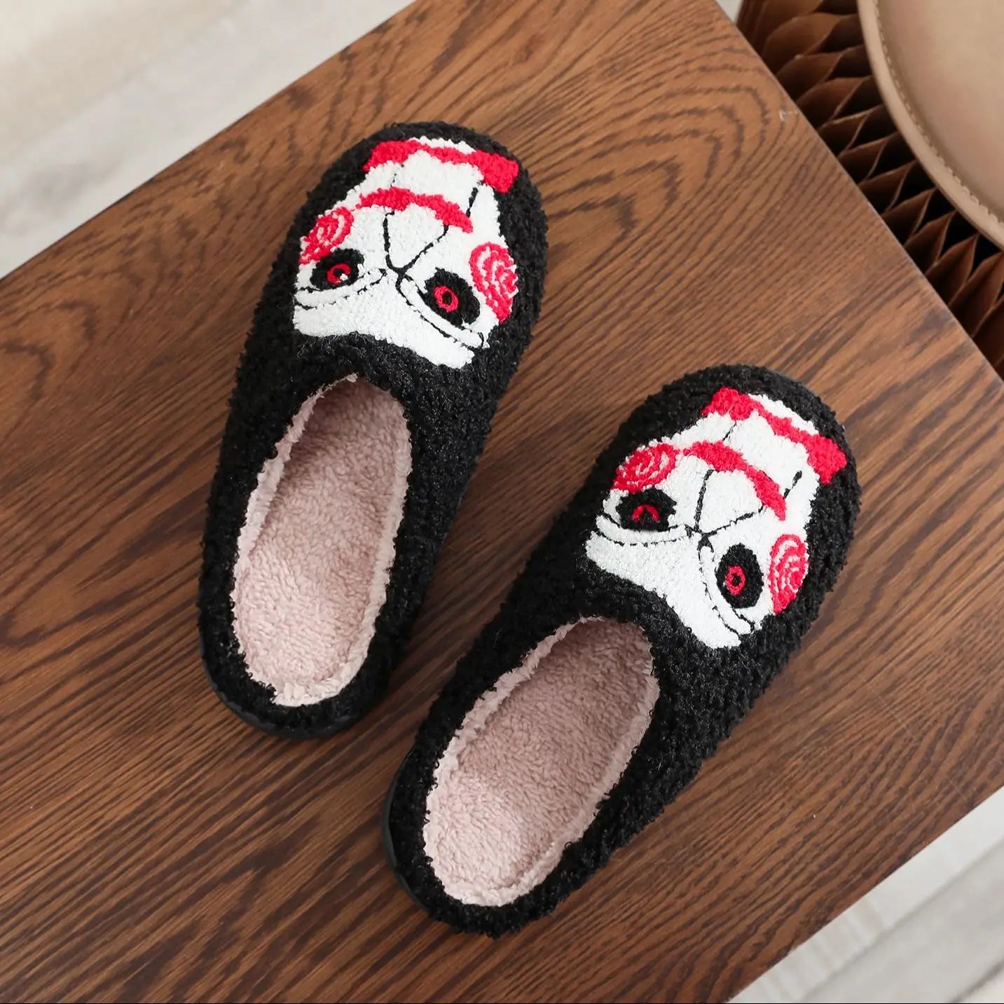 saw indoor Slippers