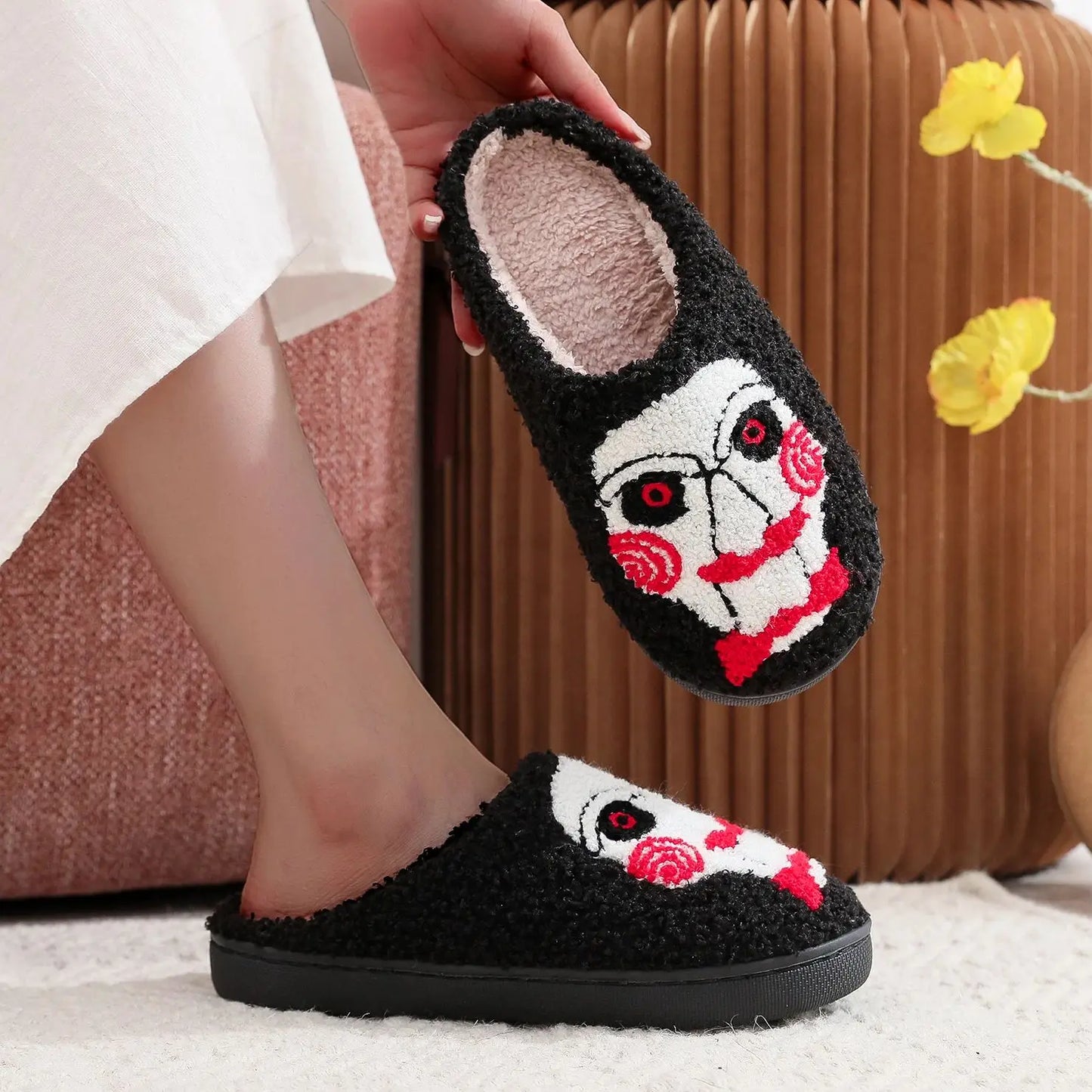 saw indoor Slippers